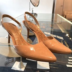 SAM EDELMAN nude patent slingback pumps